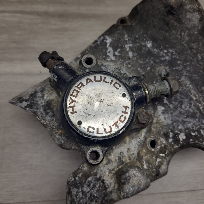 VT250F (MC08) Clutch slave and sprocket cover