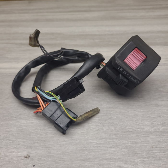 GSF250V Right switch block