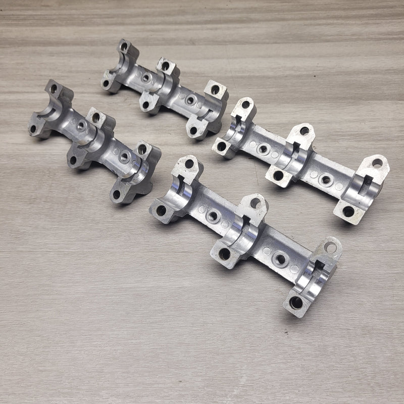 GSF250 Bandit (GJ74A) Cam shaft retainers