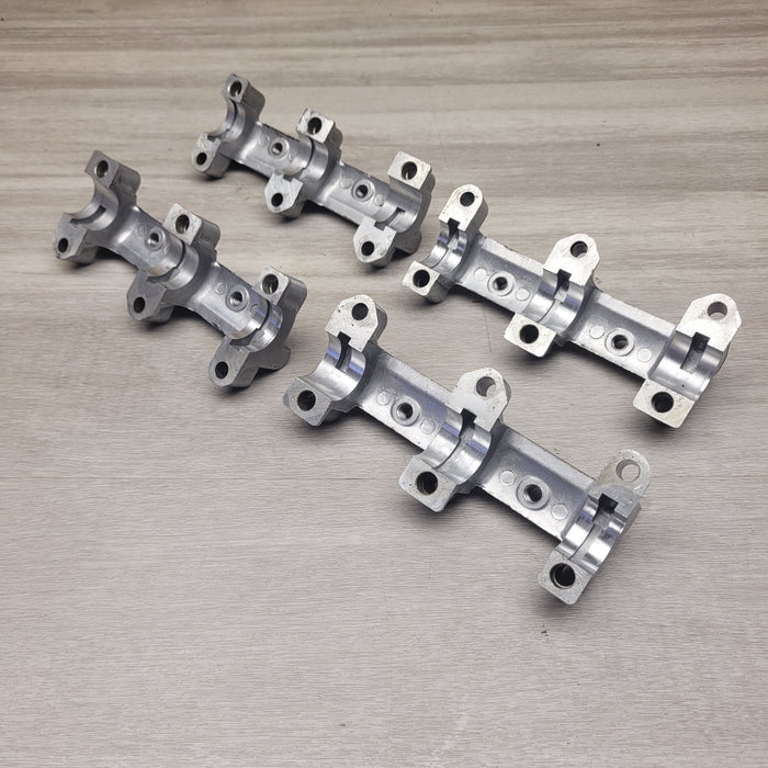GSF250 Bandit (GJ74A) Cam shaft retainers