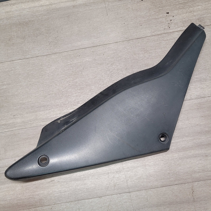 XL1000V Varadero (SD02) Left side panel