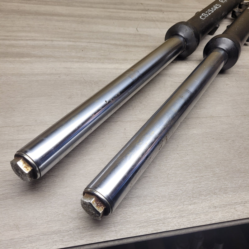 CB250RS Forks