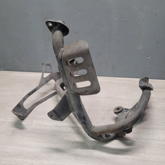 XL1000V Varadero (SD02) Fuel Pump sub frame