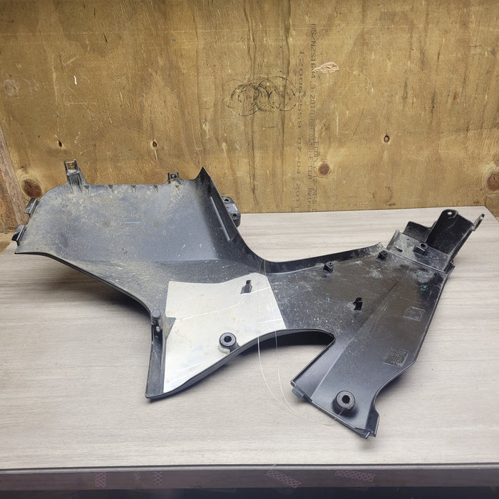 CRF250 Rally Right front side fairing