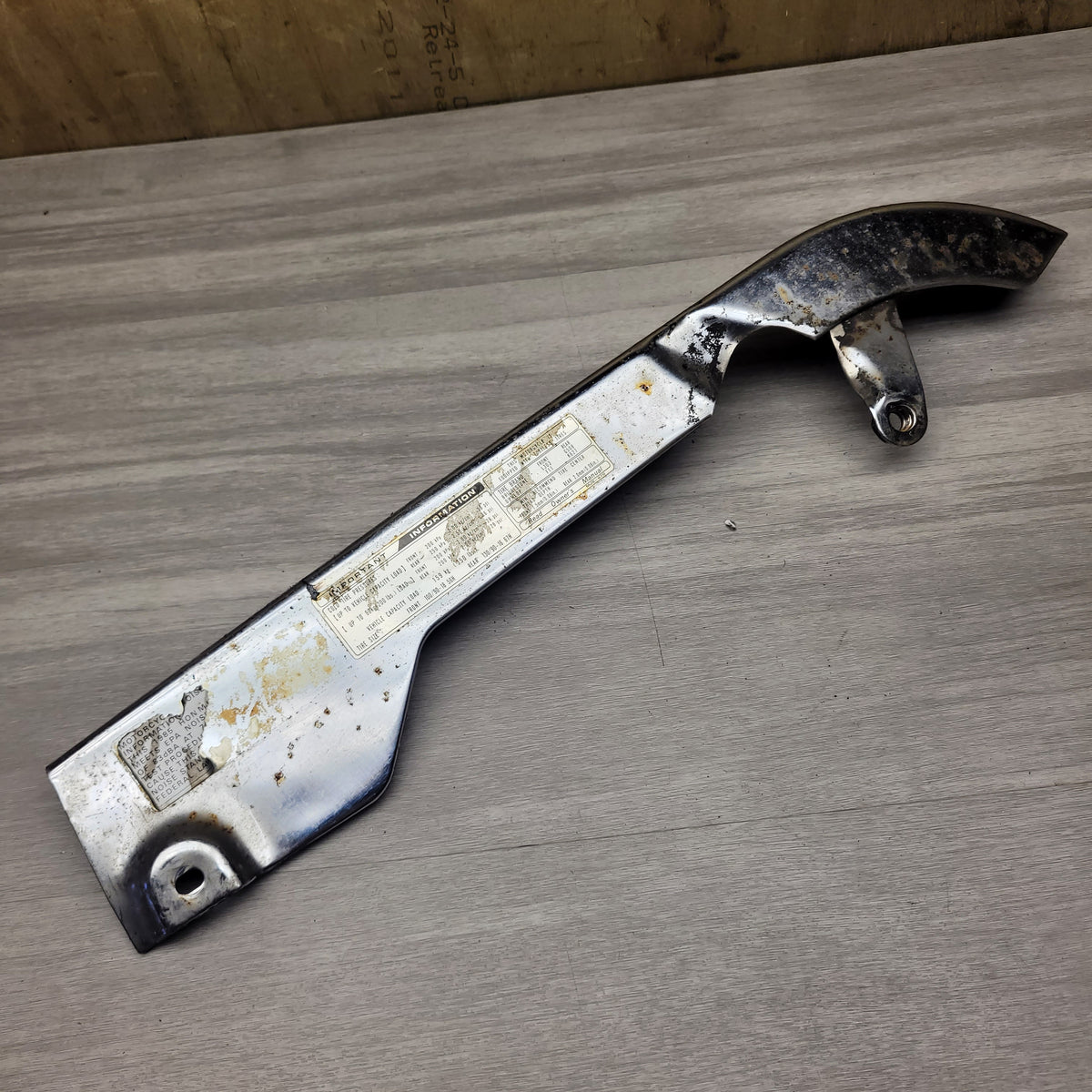 VF500C Magna Chain Guard — Motor Morgue
