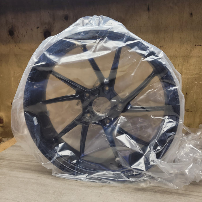 36 31 8 526 651 BMW Rear Rim NEW