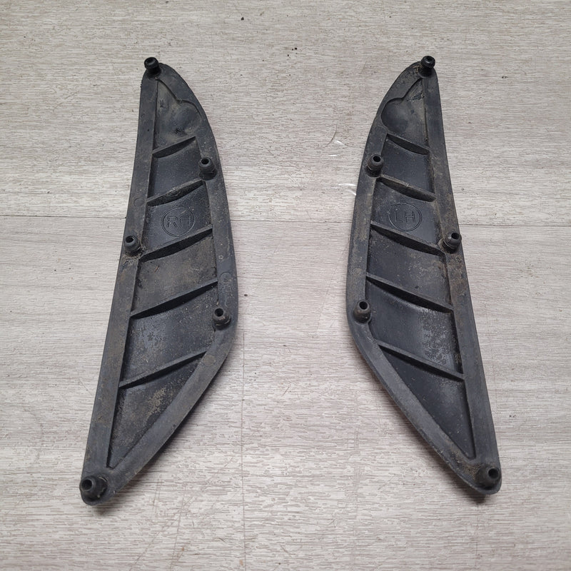 XL1000V Varadero (SD02) Screen Rubber Bumpers