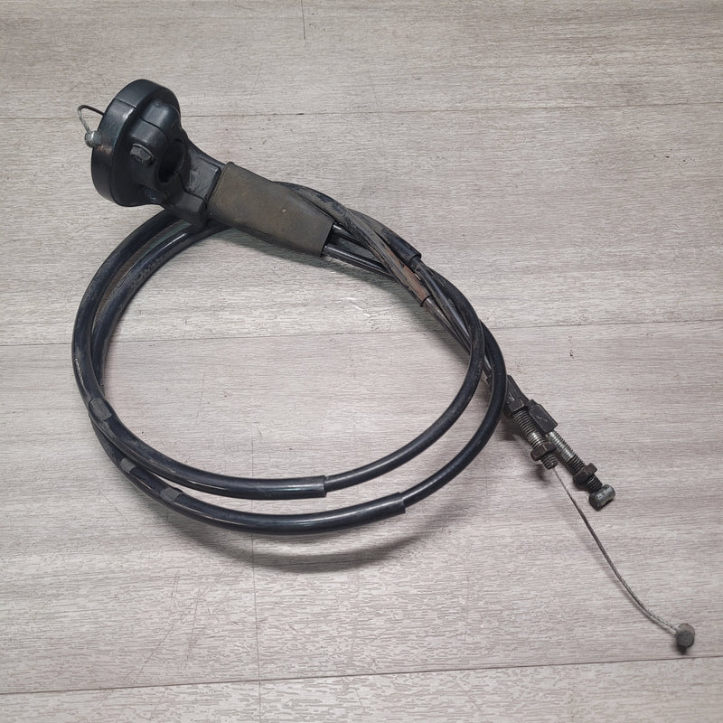 XL1000V Varadero (SD02) Throttle Cables