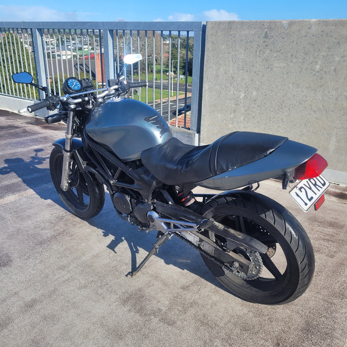 1998 Honda VTR250