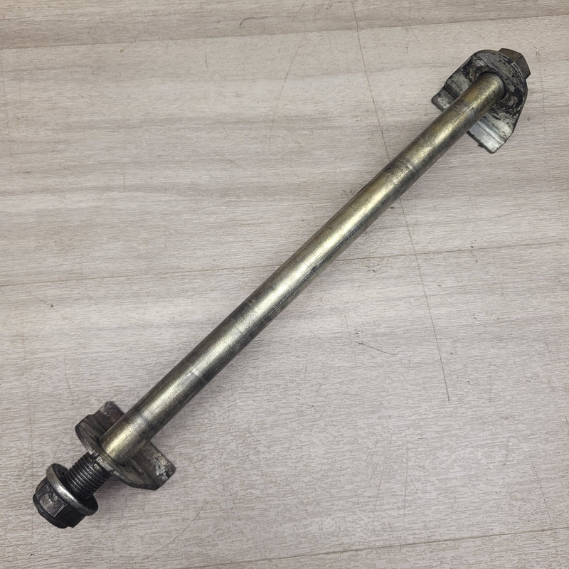 GT250R Rear Axle