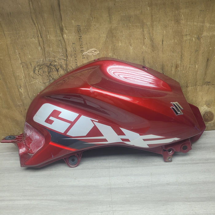 GSX150DXA (2019) Right tank fairing