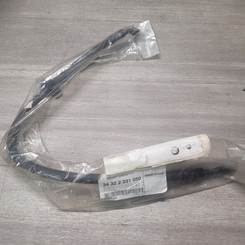 BMW 34 32 2 331 050 Brake Hose