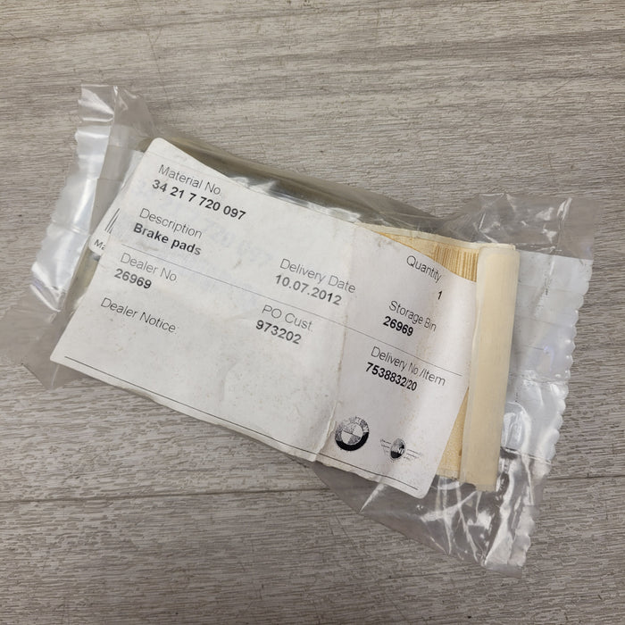 34 21 7 720 097 Kit