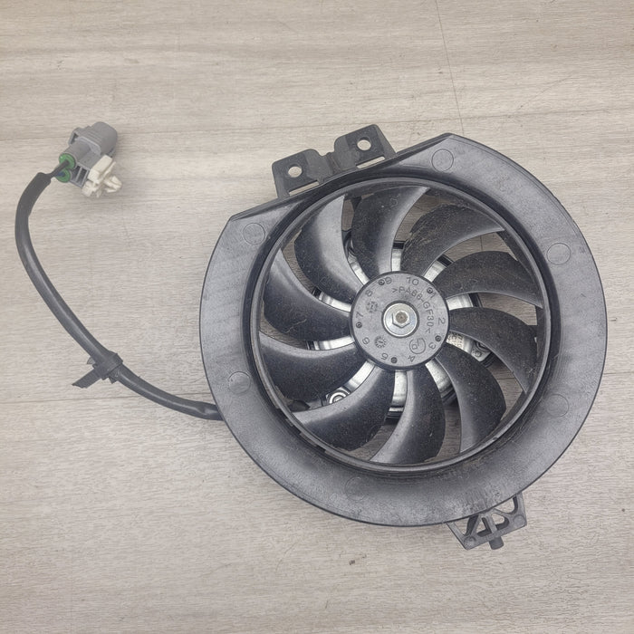 450 SR (2024) Radiator Fan