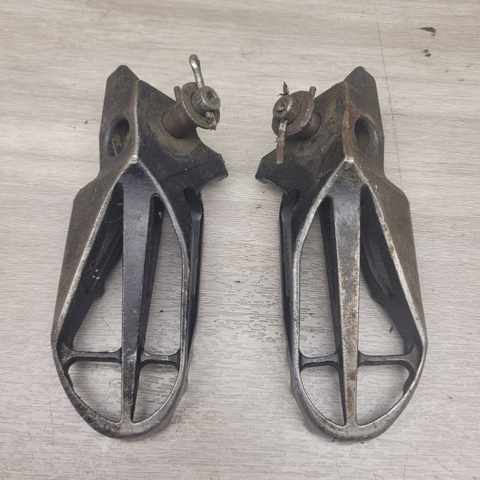 CRF250R 2008 Footpegs