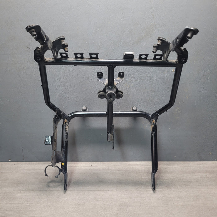 XL1000V Varadero (SD02) Front Subframe