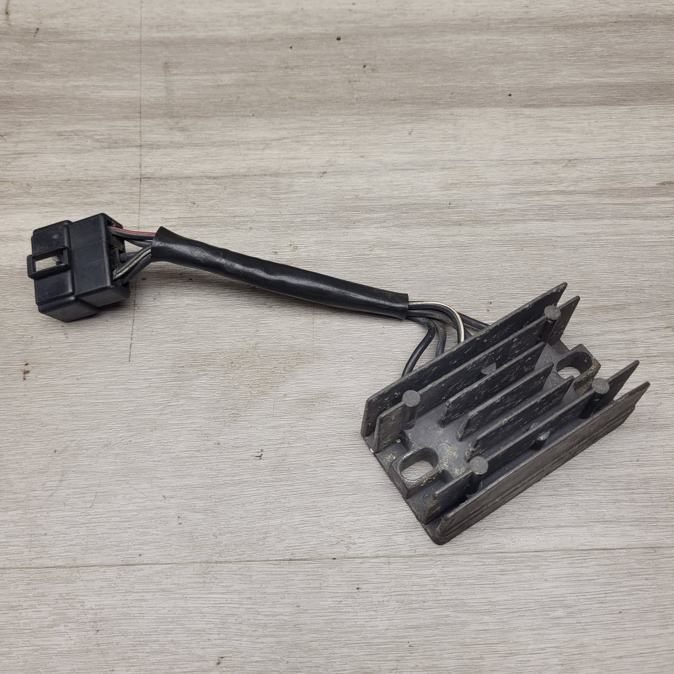 GSF250V Bandit (GJ77A)