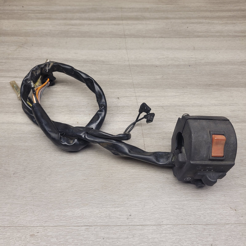 GN125H Right Switch Block