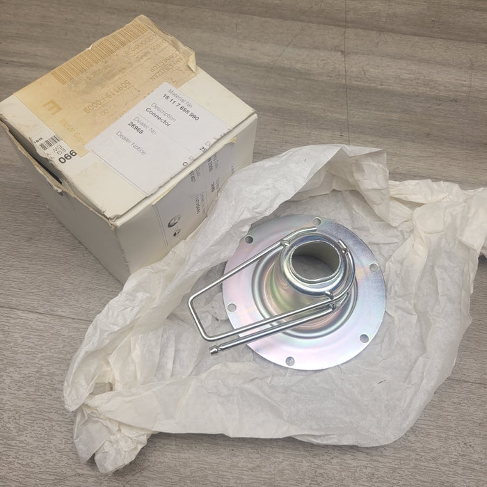 BMW 16 11 7 658 990 Fuel Connector