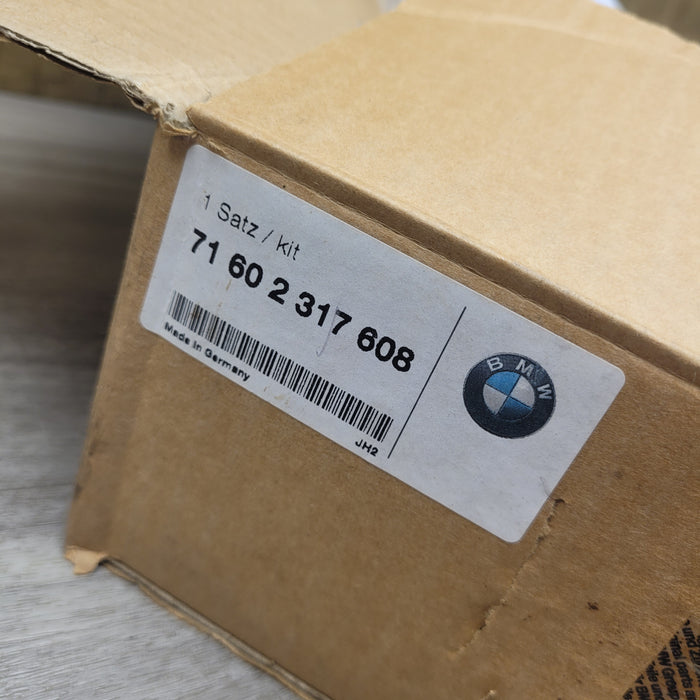 BMW 71 60 2 317 608 Adventure kit top case mount (06 R1200GS)