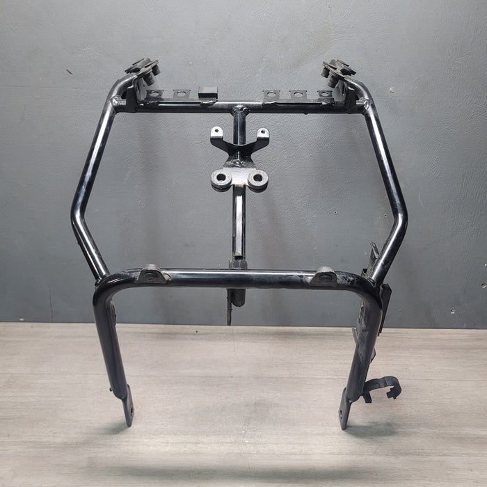 XL1000V Varadero (SD02) Front Subframe