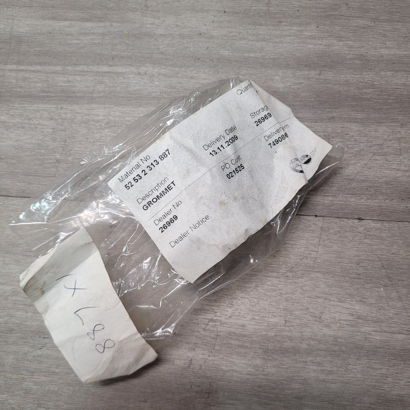 BMW 52 53 2 313 887 Rubber Grommet