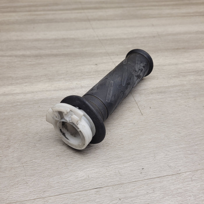 VL250 Intruder Throttle Grip and Tube