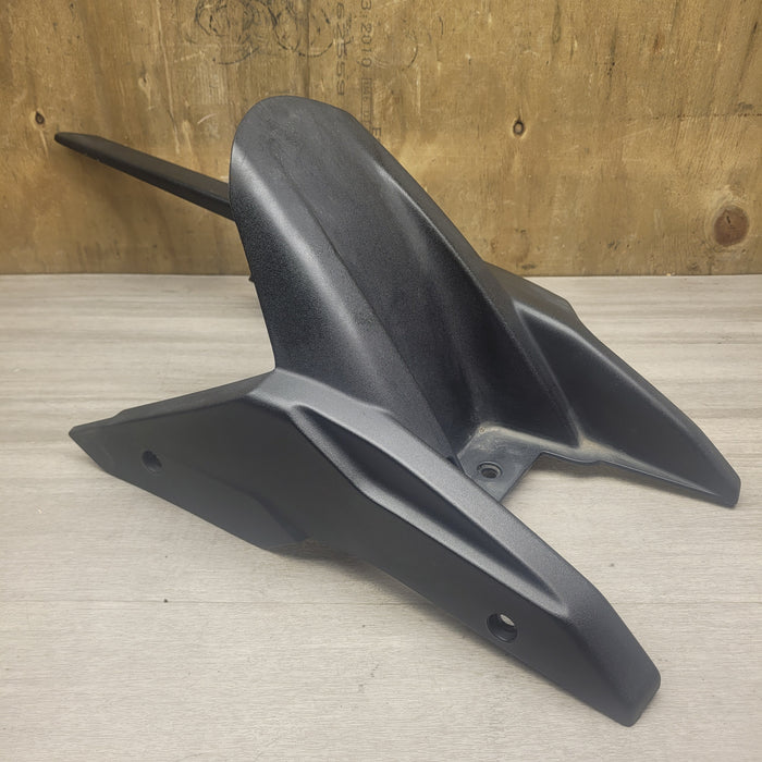 450 SR (2024) Rear hugger / chain guard