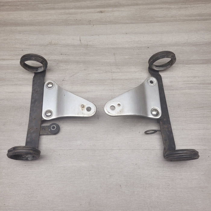 GSF250 Bandit (GJ74A) headlight mounts