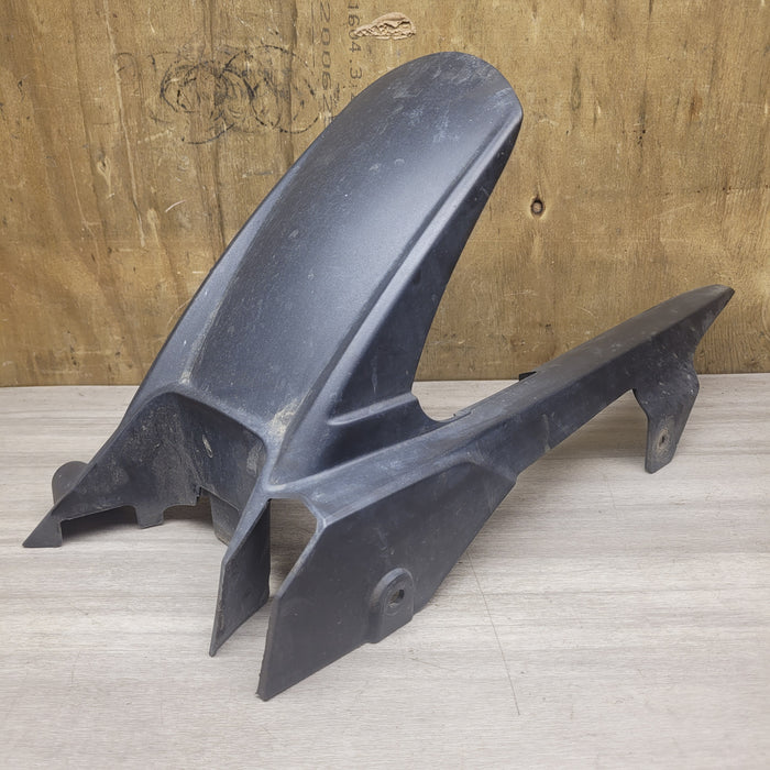 GSX150DXA (2019) Rear hugger/chain guard