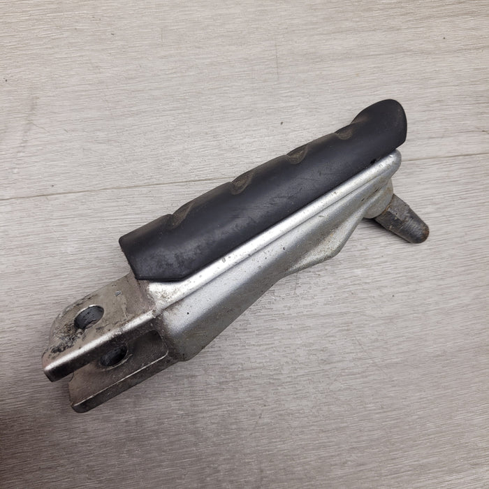 S1000XR (2022) Left Riders Peg