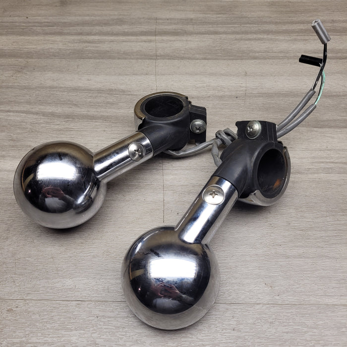 VL250 Intruder Front Indicators