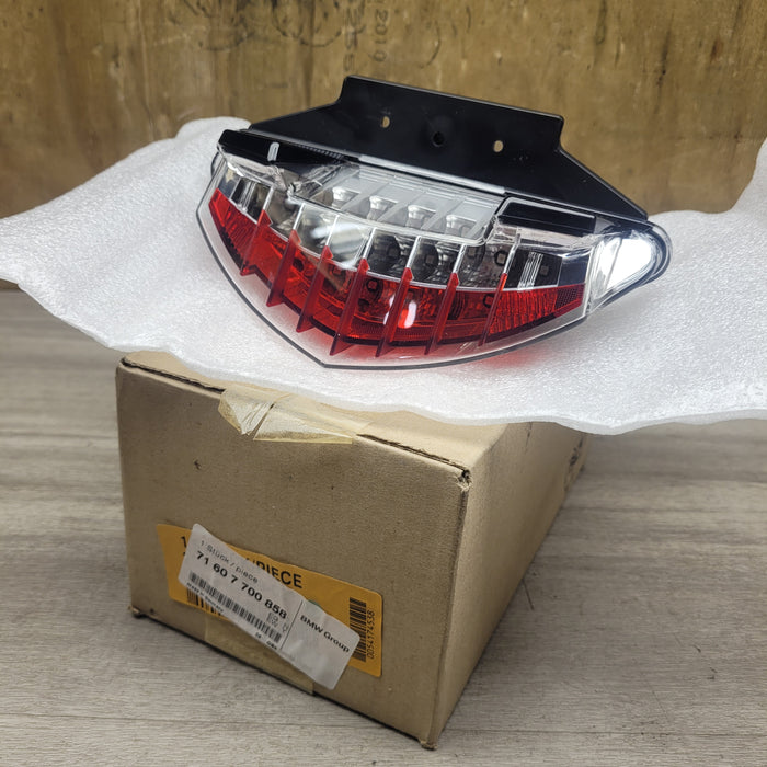 BMW 71 60 7 700 858 Tail Light