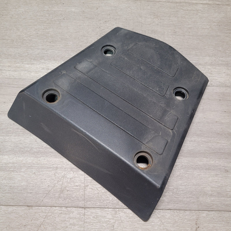 XL1000V Varadero (SD02) Tail Centre Trim