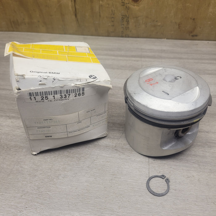 BMW 11 25 1 337 265 Piston