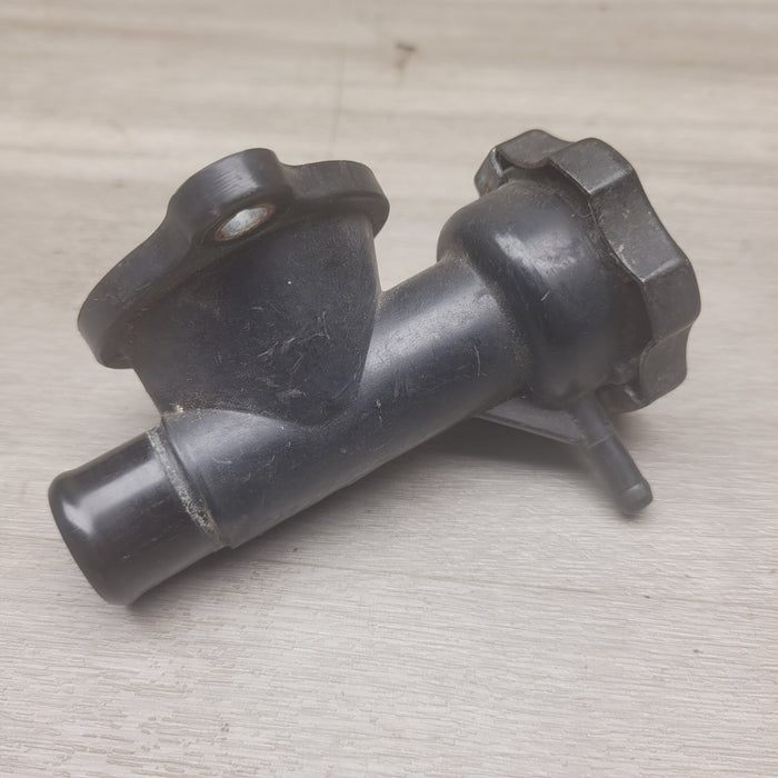 GSF250 Bandit (GJ74A) Radiator cap and housing