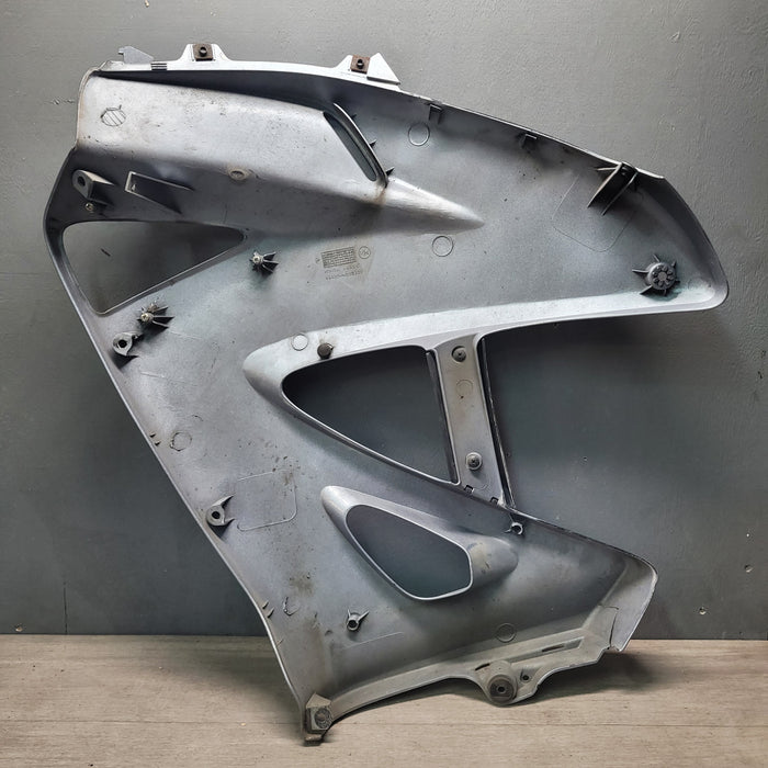 XL1000V Varadero (SD02) Right Upper Fairing