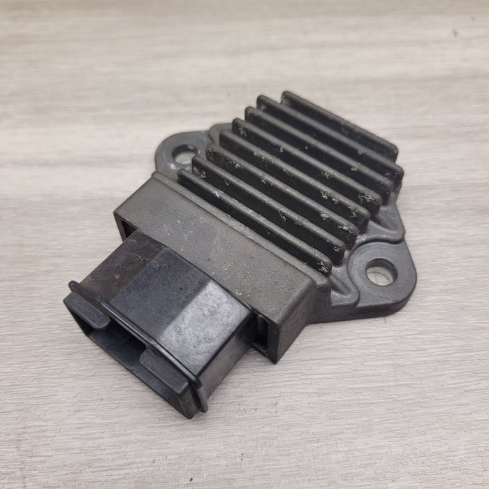 VTR250 (MC33) Regulator Rectifier