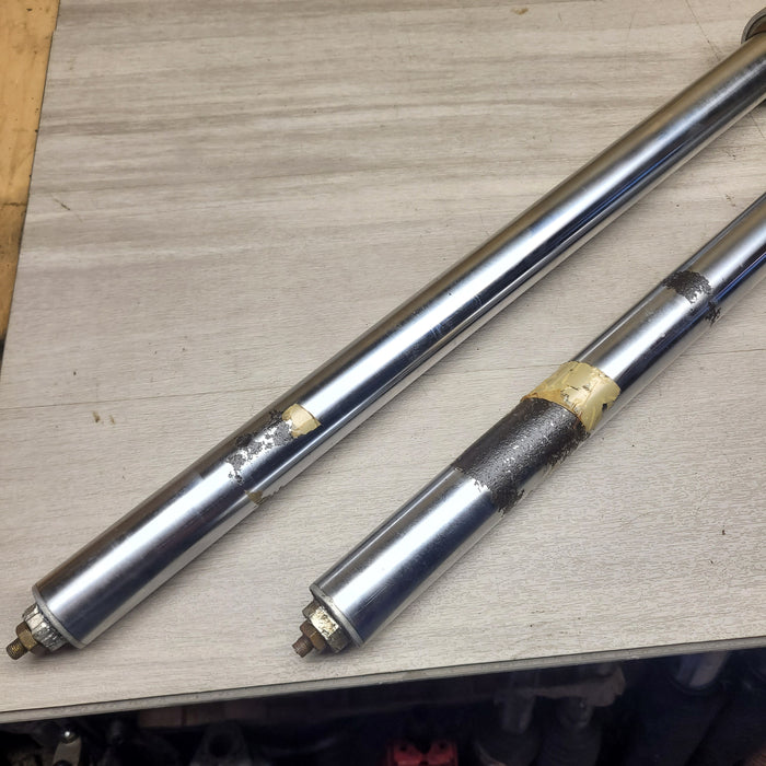 TT250G Forks