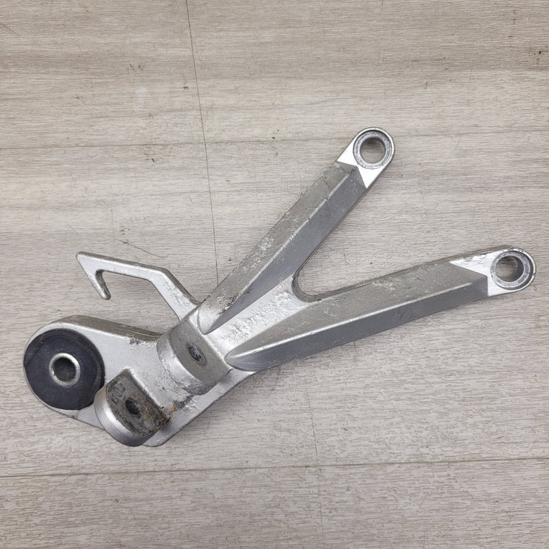 GT250R Right passenger foot peg mount
