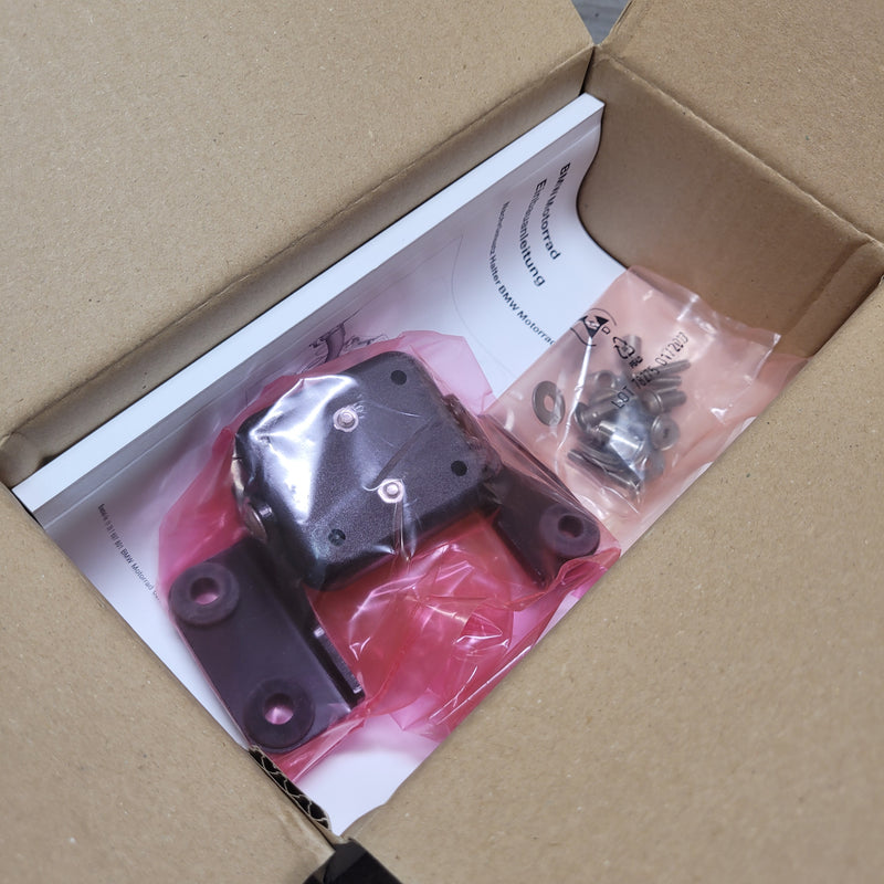 BMW 77 52 7 724 487 Navigation Mounting Kit