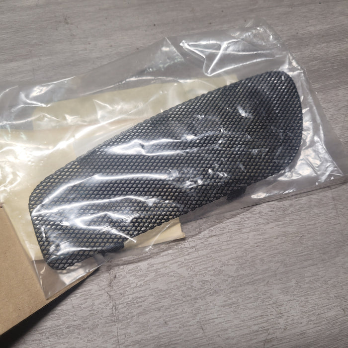 BMW 46 63 2 329 585 Grid